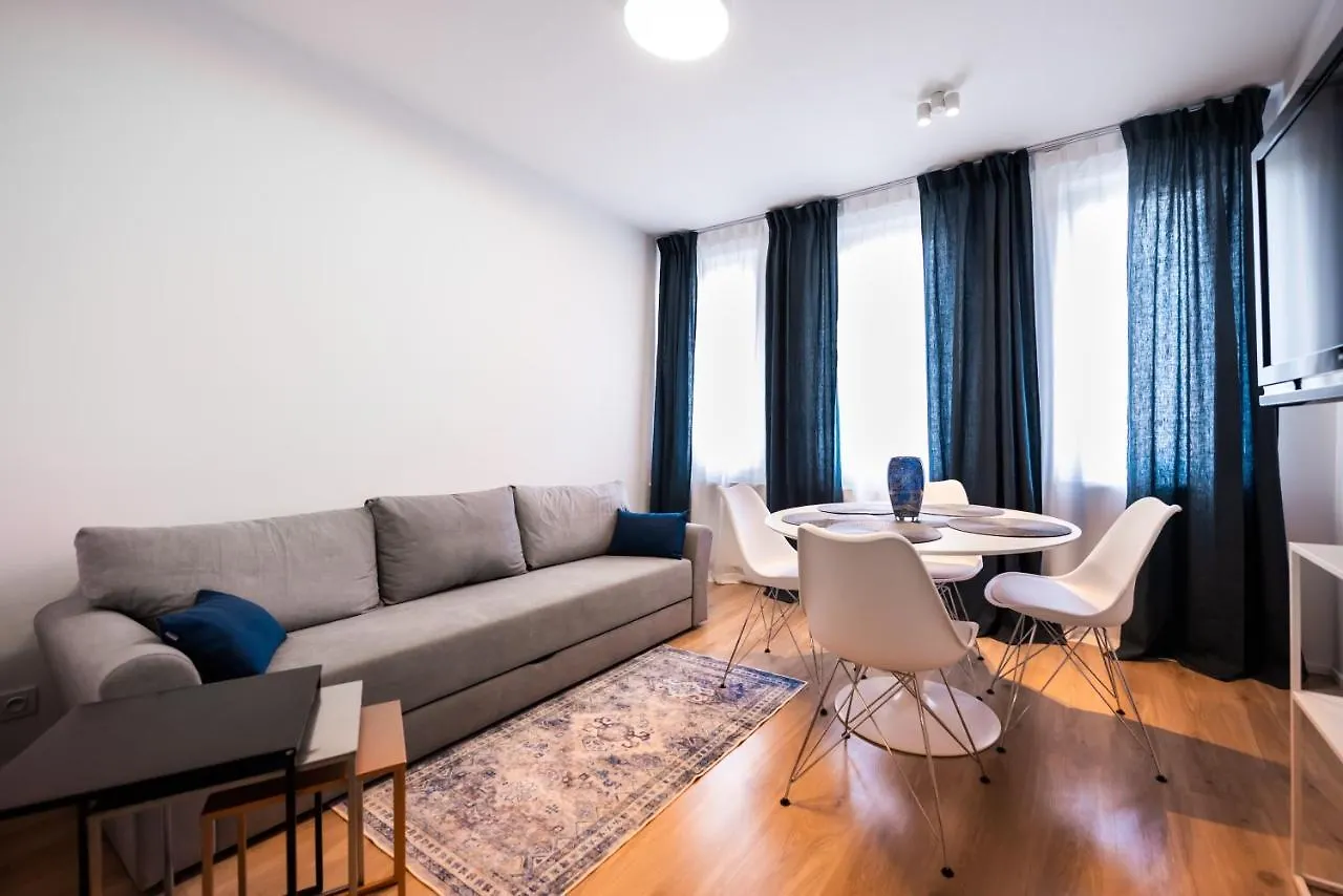 Park Promenada Indigo Apartment Warsaw